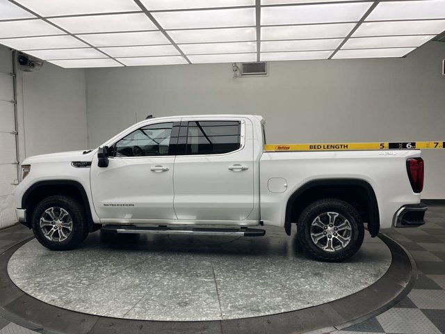 Used 2020 Summit White GMC SLE image 6