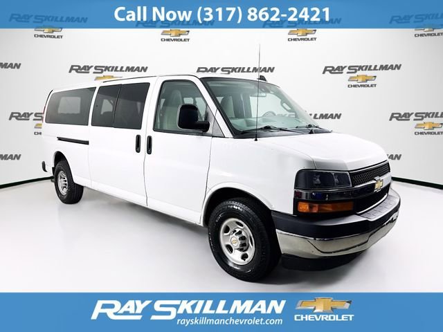 2020 Chevrolet Express 3500 LT Extended's photo
