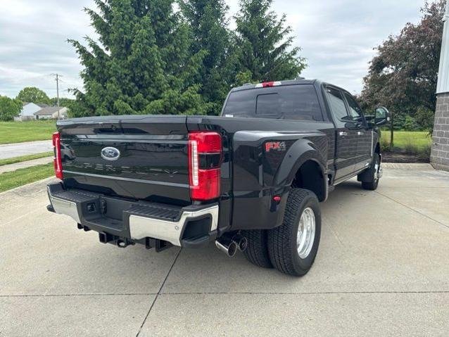 New 2026 Agate Black Metallic Ford Lariat image 36