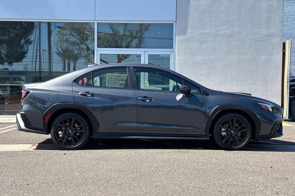 New 2026 MAGNETITE GRAY METALLIC Subaru Limited image 3