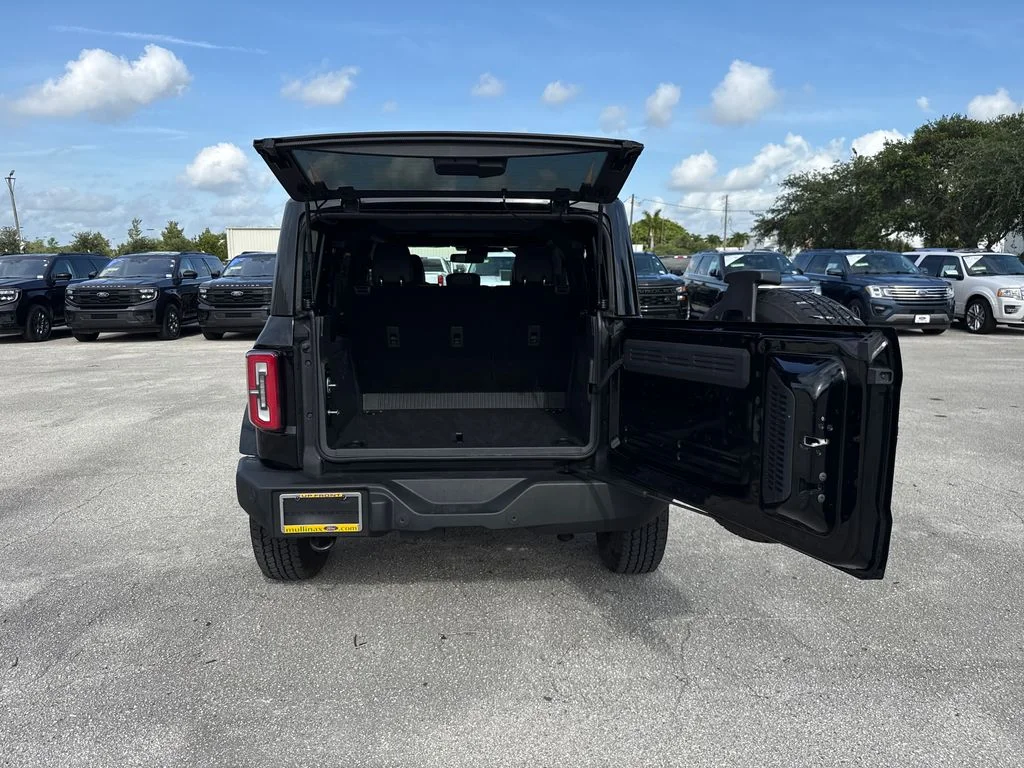 Certified Used 2025 Black Ford Outer Banks image 29