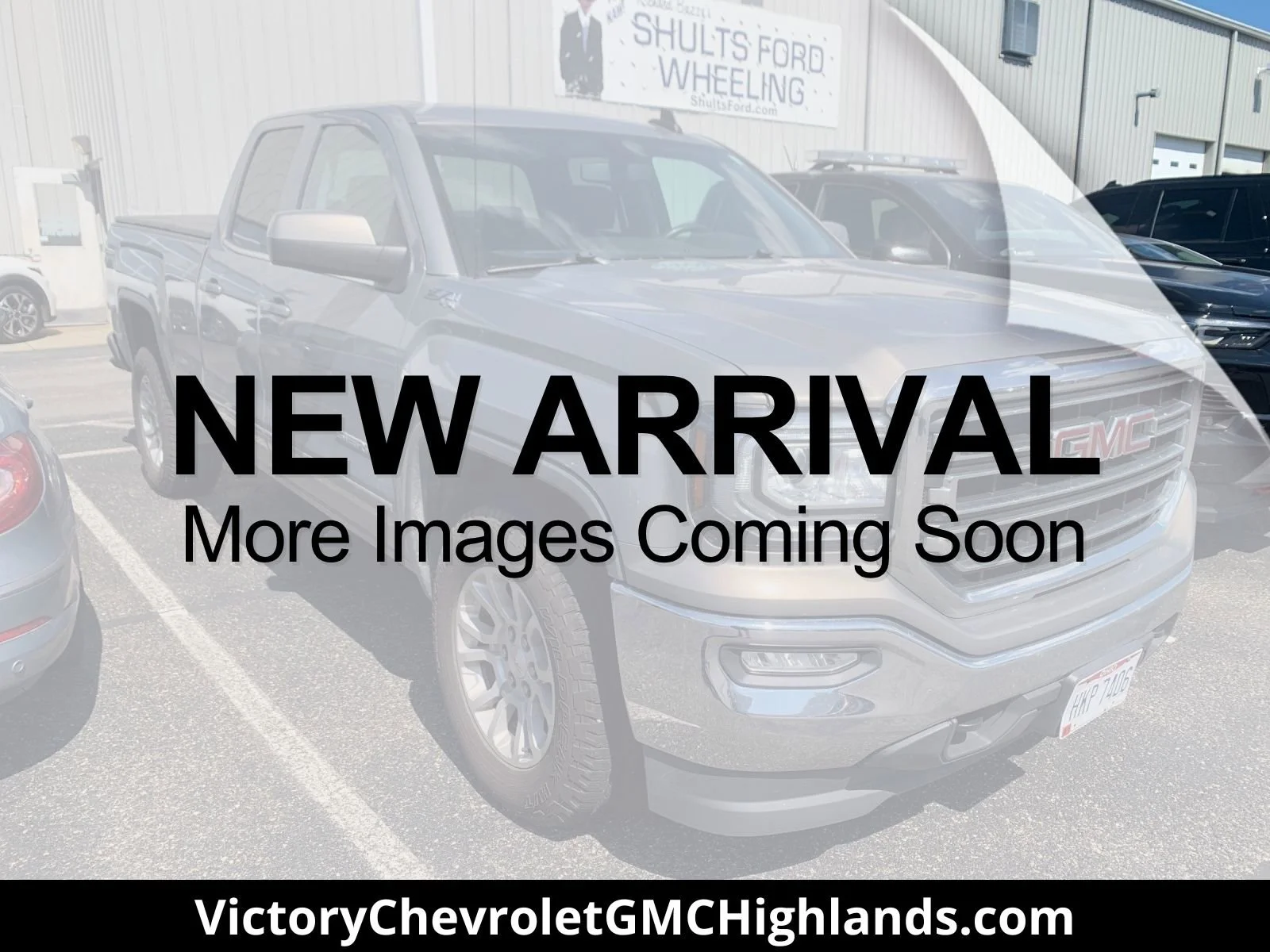 2017 GMC Sierra 4WD Double Cab Standard Box SLE's photo