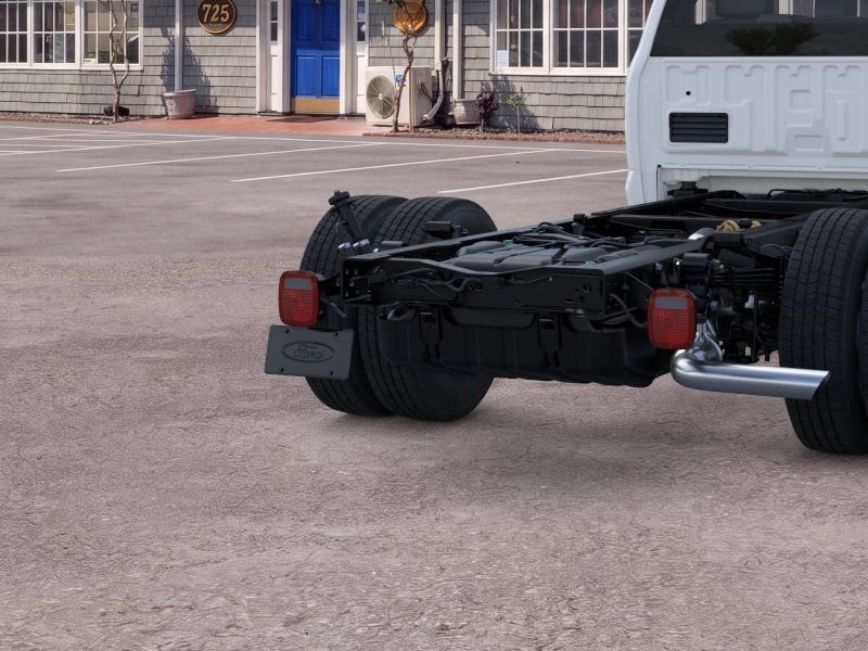 New 2025 Oxford White Ford XL image 21