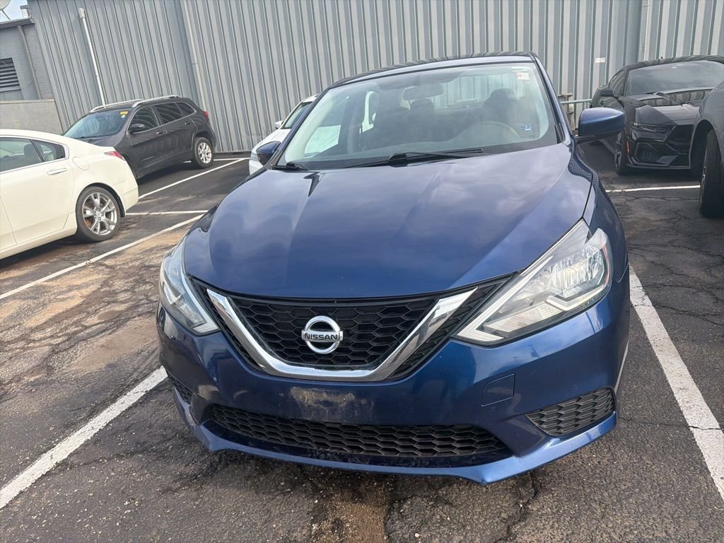 Used 2017 Nissan Sentra SV with VIN 3N1AB7APXHY268349 for sale in Kansas City