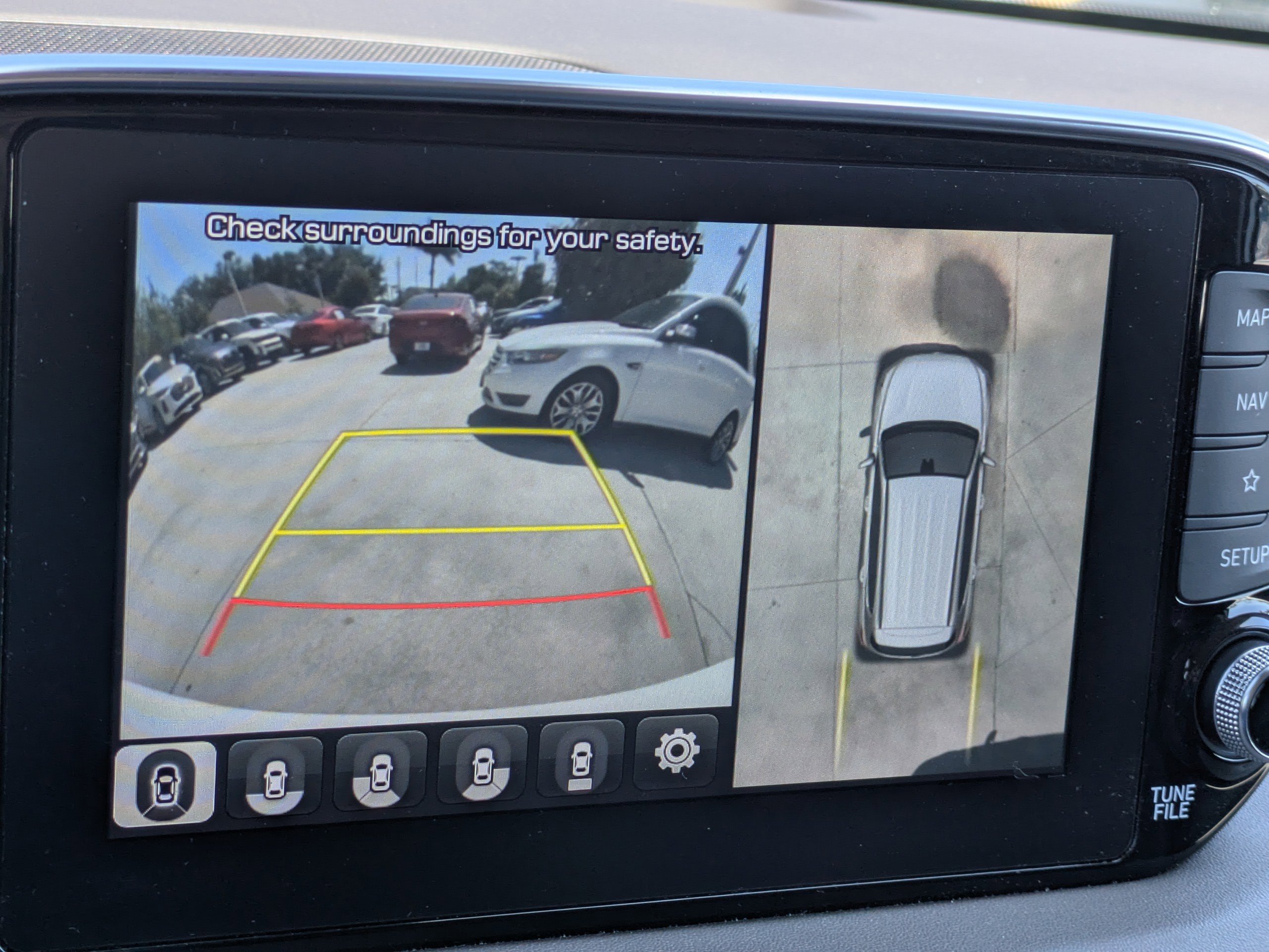 Used 2019 Quartz White Hyundai ULTIMATE image 21