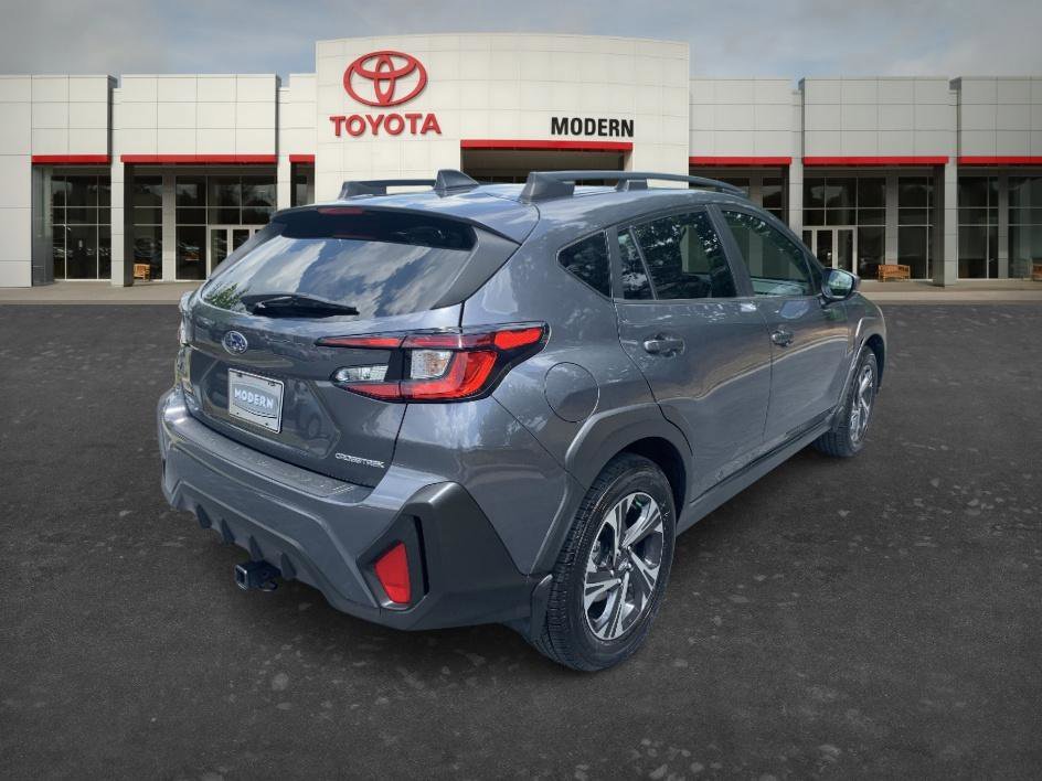 Used 2024 Magnetite Gray Metallic Subaru Premium image 5