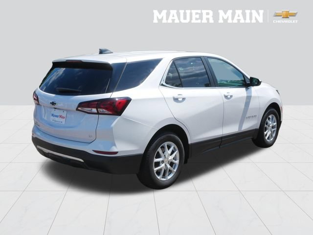 Certified Used 2024 Iridescent Pearl Tricoat Chevrolet LT image 7