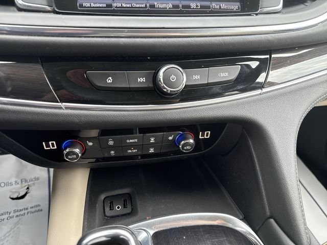 Used 2019 White Frost Buick Essence image 18