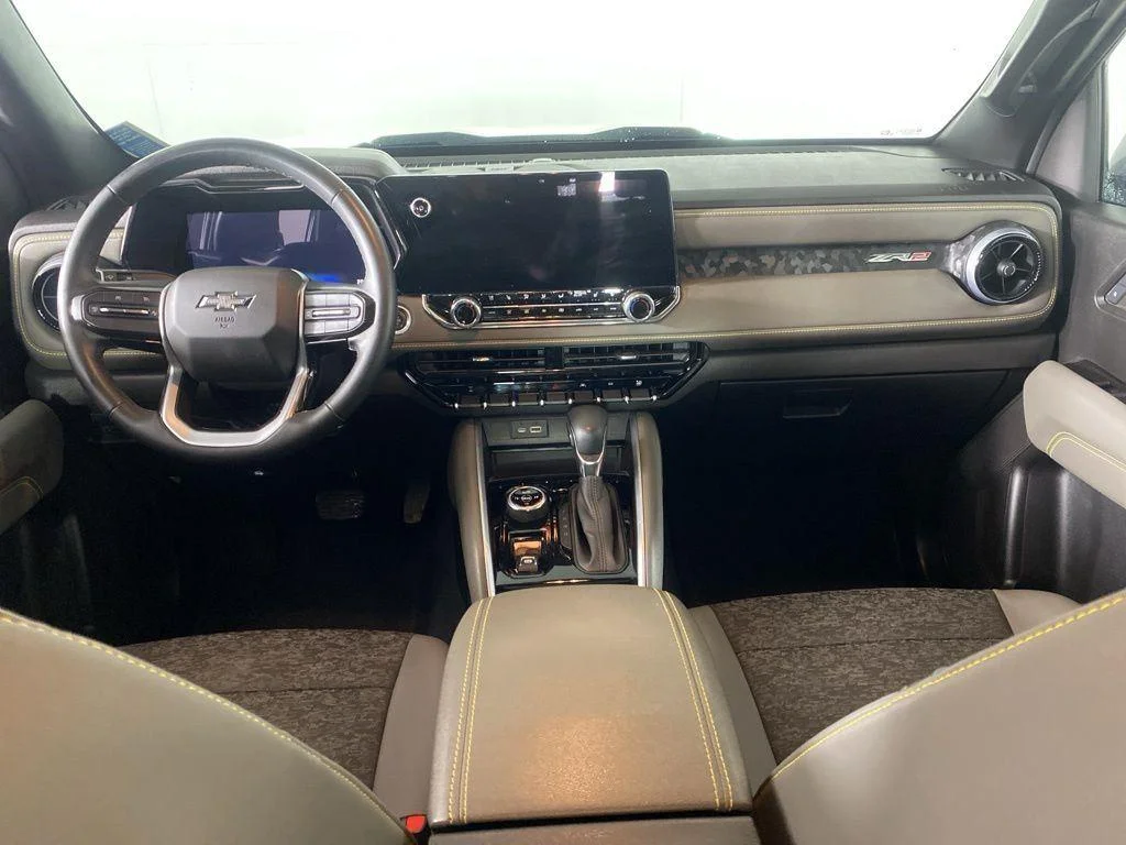 Used 2024 Black Chevrolet ZR2 image 25