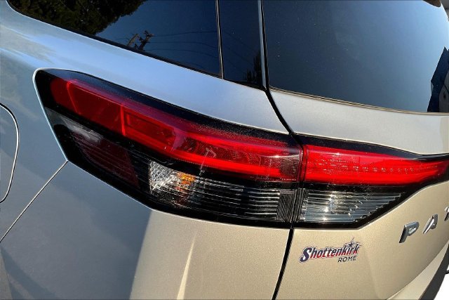 Used 2022 Silver Nissan SV image 25