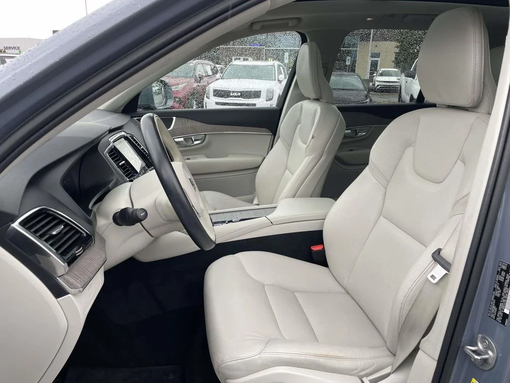 2023 Volvo XC90 Plus - Photo 8