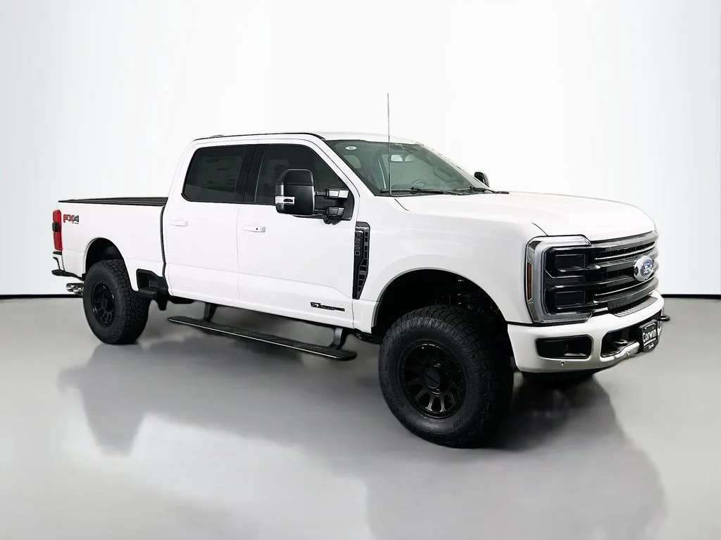 2026 Ford F-250 Platinum 4x4 Crew Cab 8' Box's photo