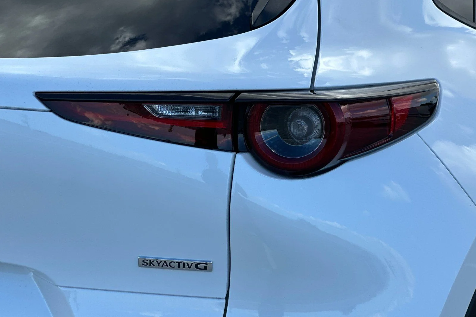 New 2026 Snowflake White Pearl Mazda 2.5 S Preferred AWD image 31