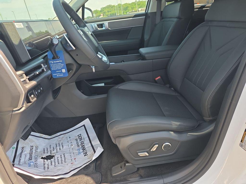 New 2026 White Hyundai SEL image 11