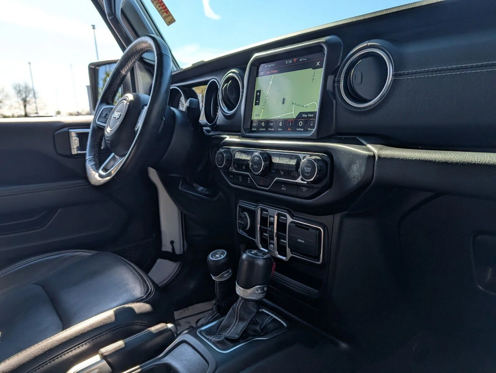 2022 Jeep Wrangler Unlimited Sahara - Photo 26