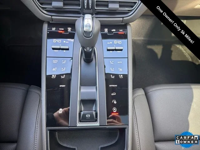 2025 Porsche Macan Base - Photo 17