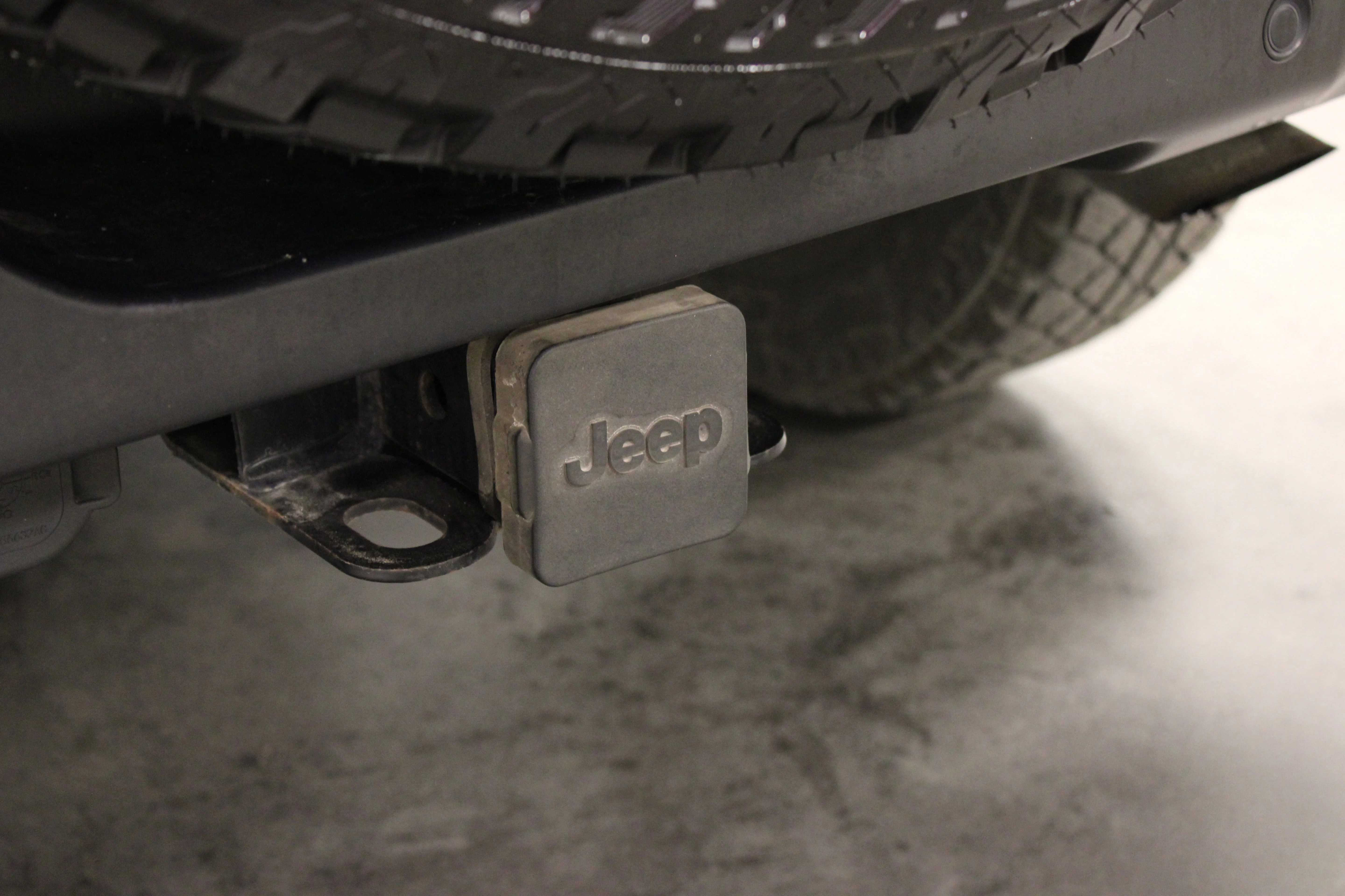 Used 2021 Black Clearcoat Jeep Sport image 12