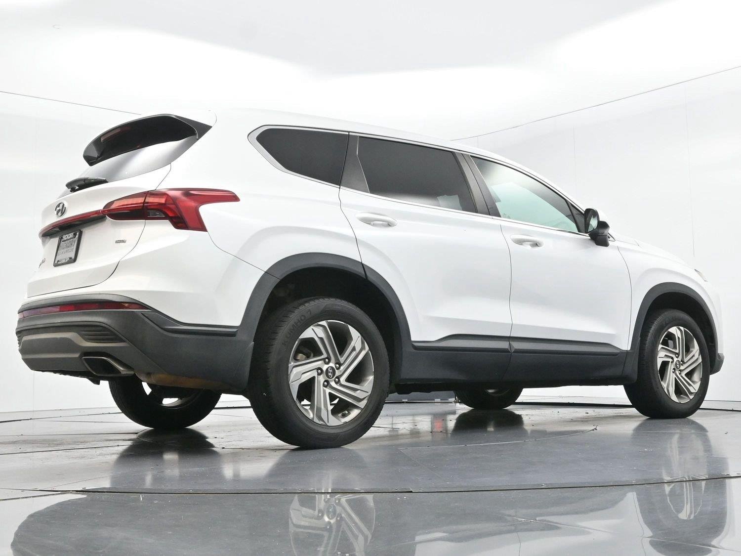 Used 2022 Quartz White Hyundai SE image 49