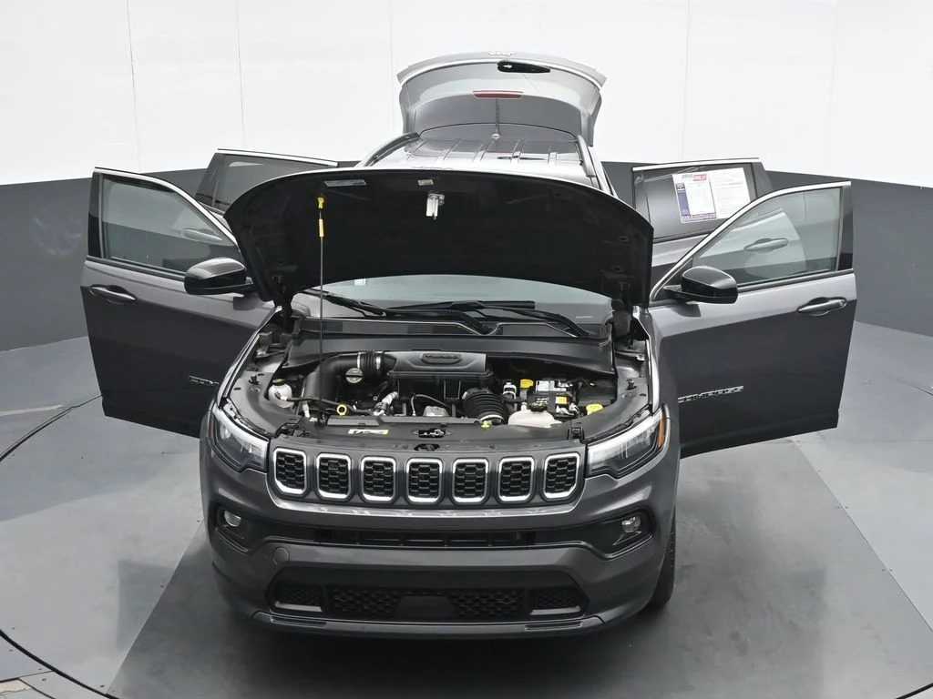 Used 2024 Gray Jeep Latitude image 34