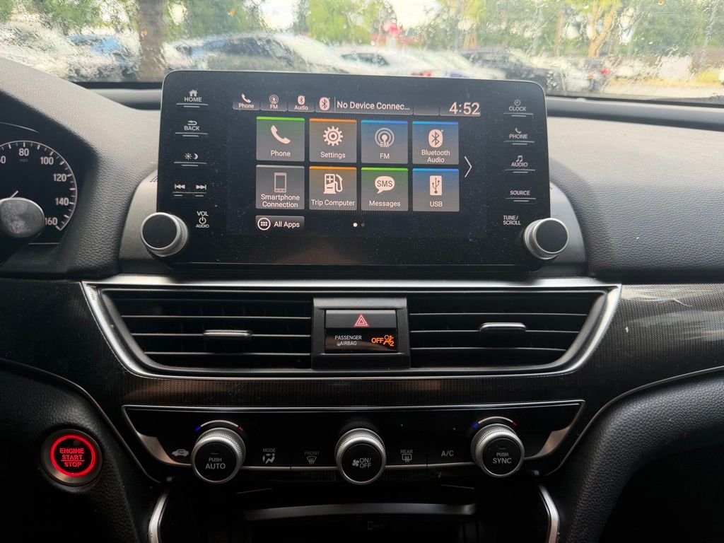 Used 2018  Honda Sport image 19