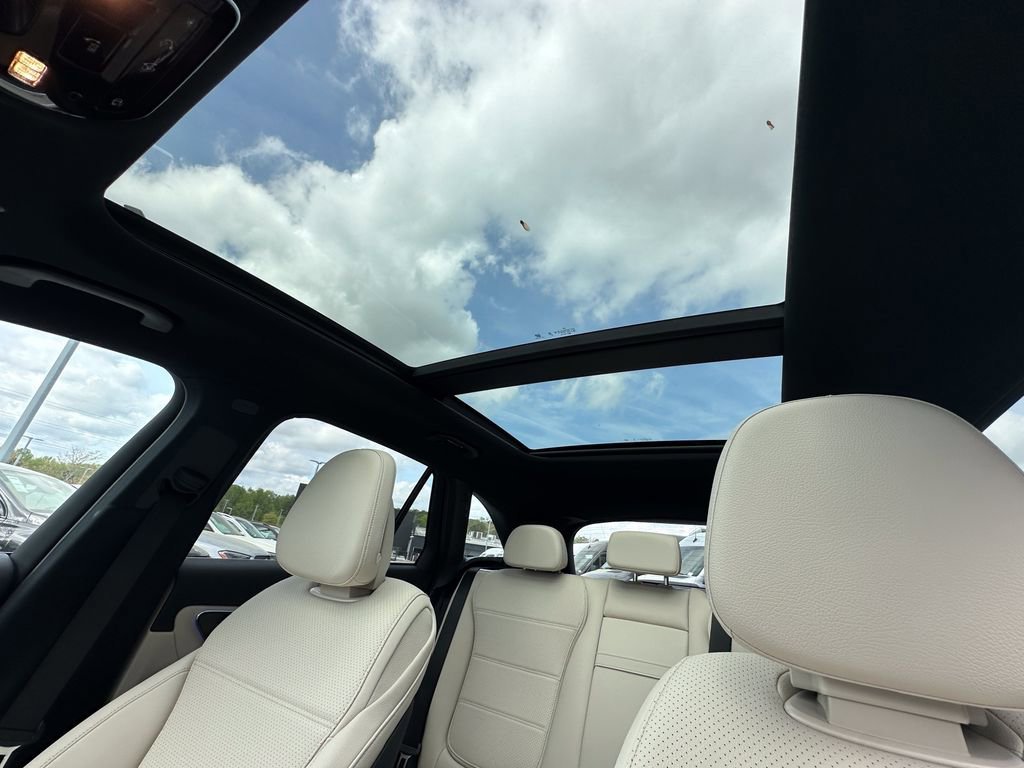 New 2026 Cirrus Silver Metallic Mercedes-Benz GLC 300 image 33