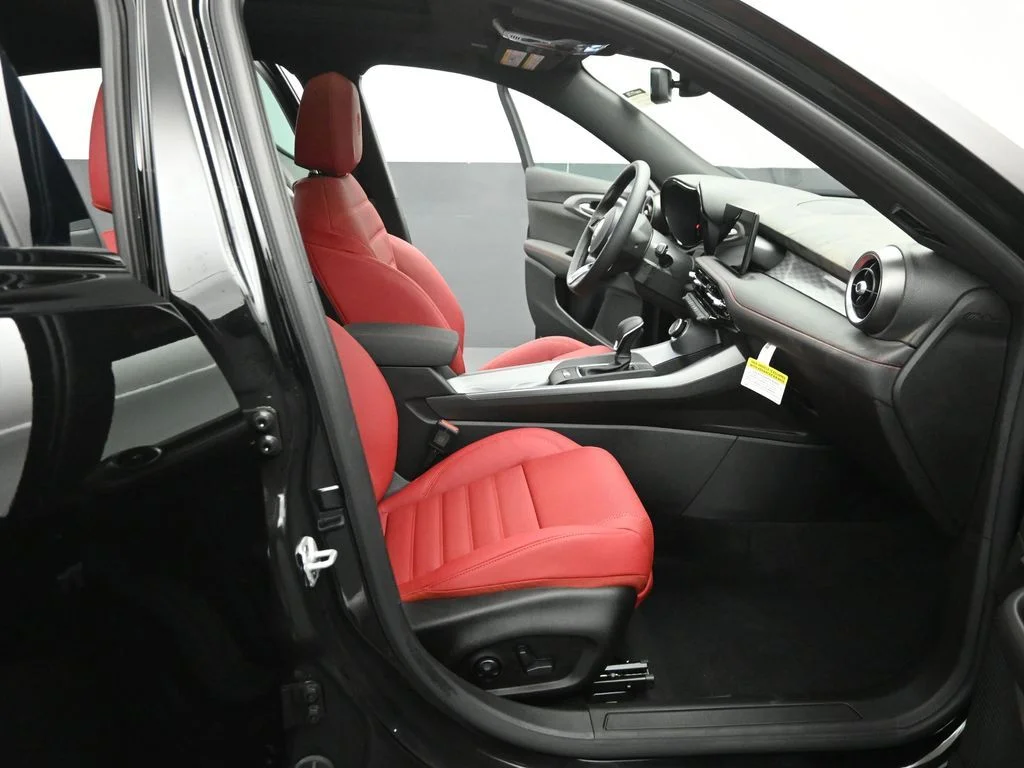 2026 Alfa Romeo Tonale Sprint - Photo 31