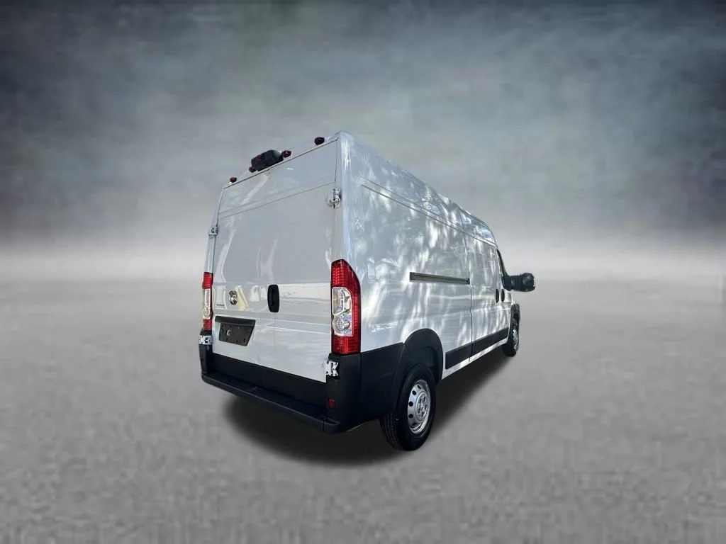 Used 2023 White Ram High Roof image 7