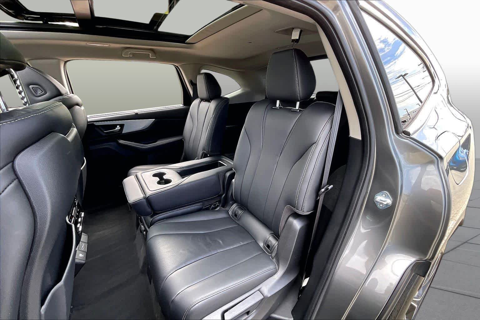 Used 2024 Liquid Carbon Metallic Acura w/Technology Package image 20
