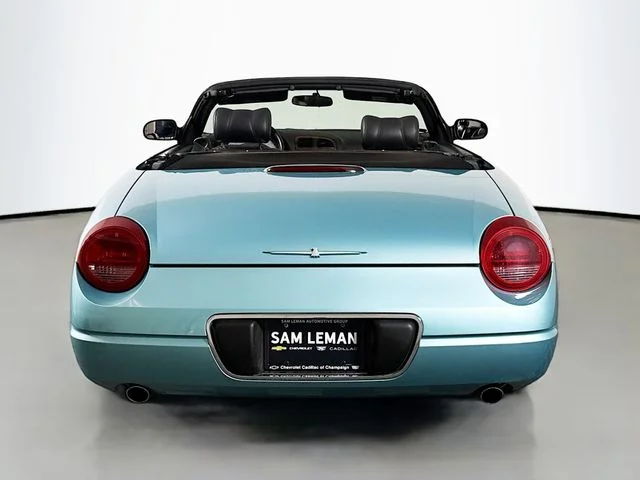 Used 2002 Blue Ford Base image 6