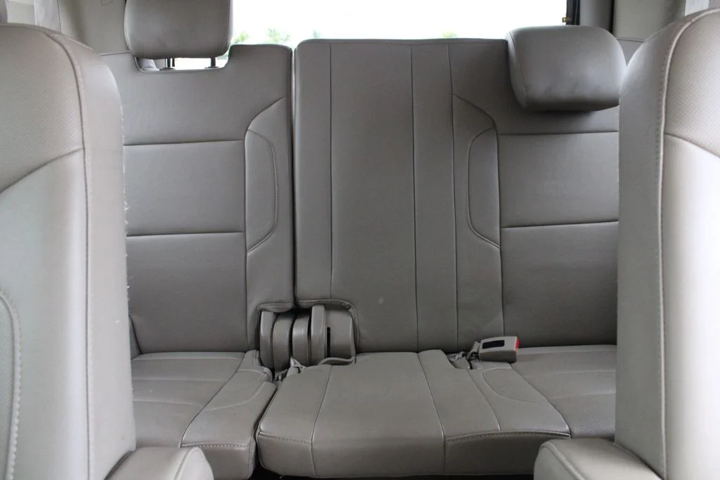 Used 2016 White GMC SLT image 25