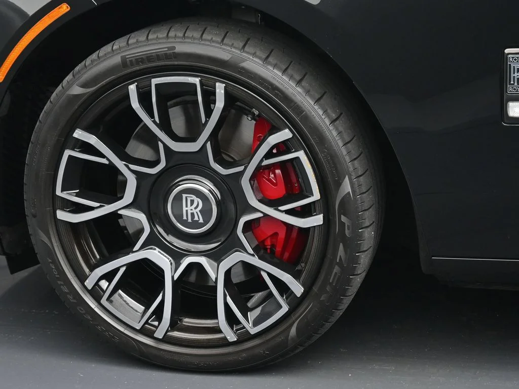 Certified Used 2022  Rolls-Royce  image 12