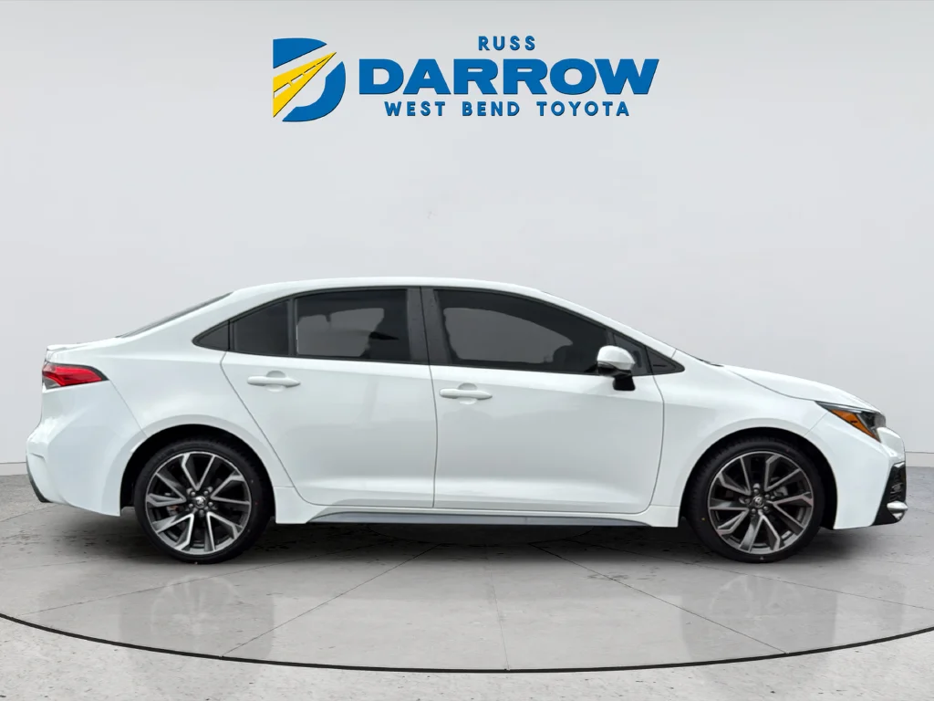 Used 2021 White Toyota SE image 12