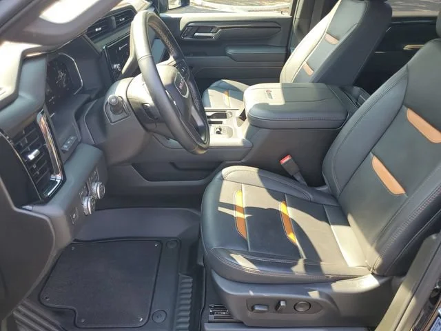 Used 2026 Onyx Black GMC AT4 image 5