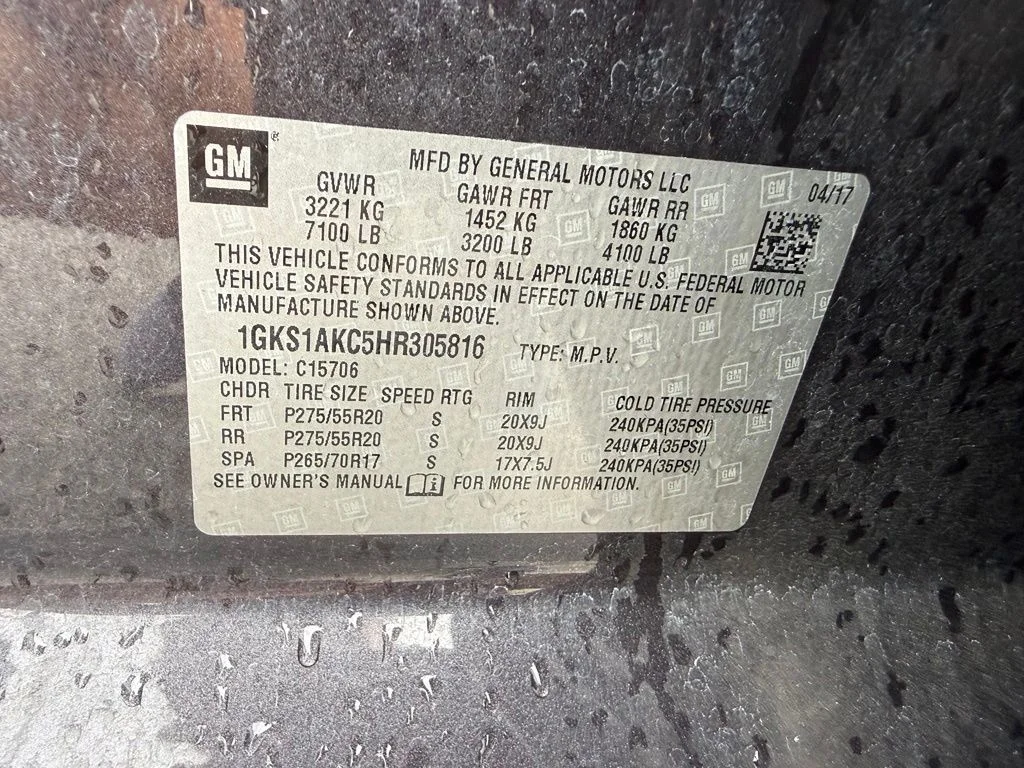 Used 2017 Silver GMC SLE image 22