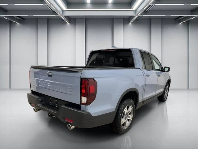 New 2026 Sonic Gray Pearl Honda RTL image 5