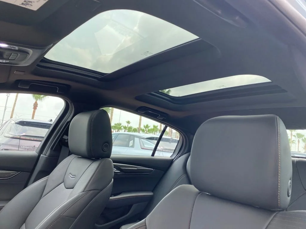 2026 Cadillac CT5 V-Series - Photo 25