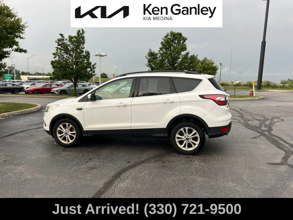 Used 2018 White Ford SE image 8