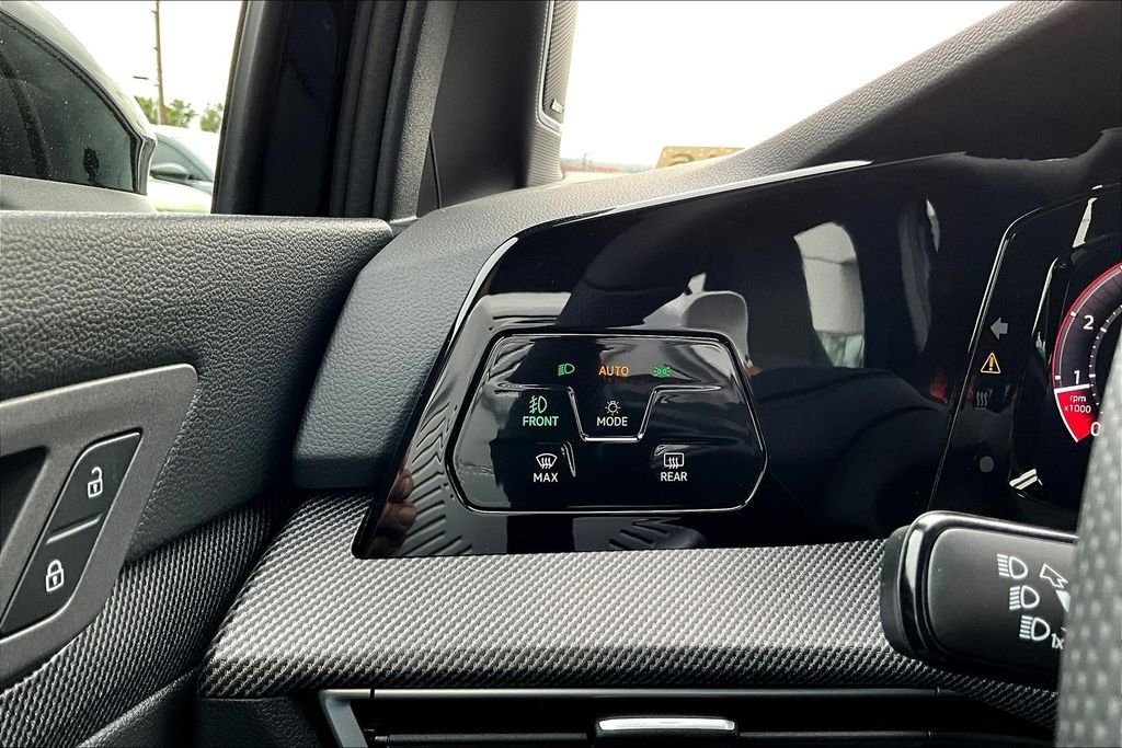 New 2026 Black Volkswagen 2.0T SE image 13