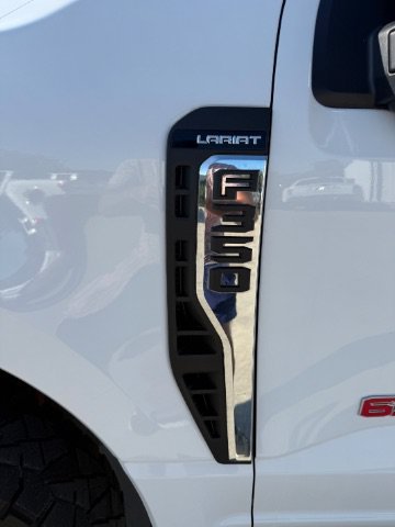 Used 2023 White Ford LARIAT image 14