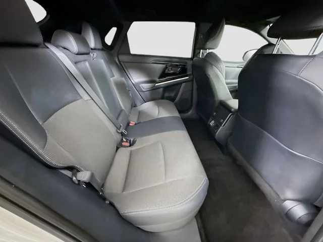 Certified Used 2024 Silver Toyota XLE image 29