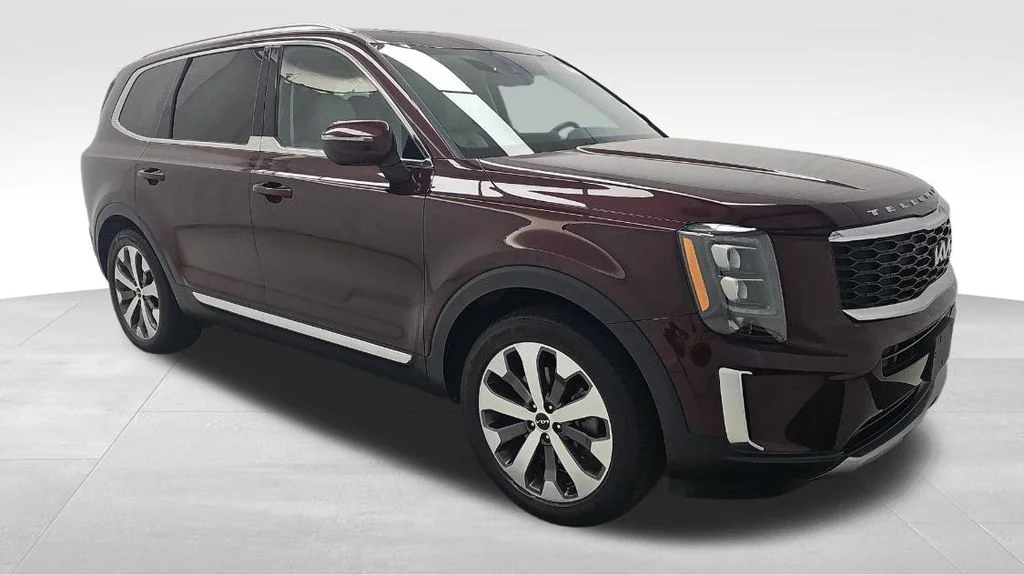 Used 2022 Purple Kia EX image 3