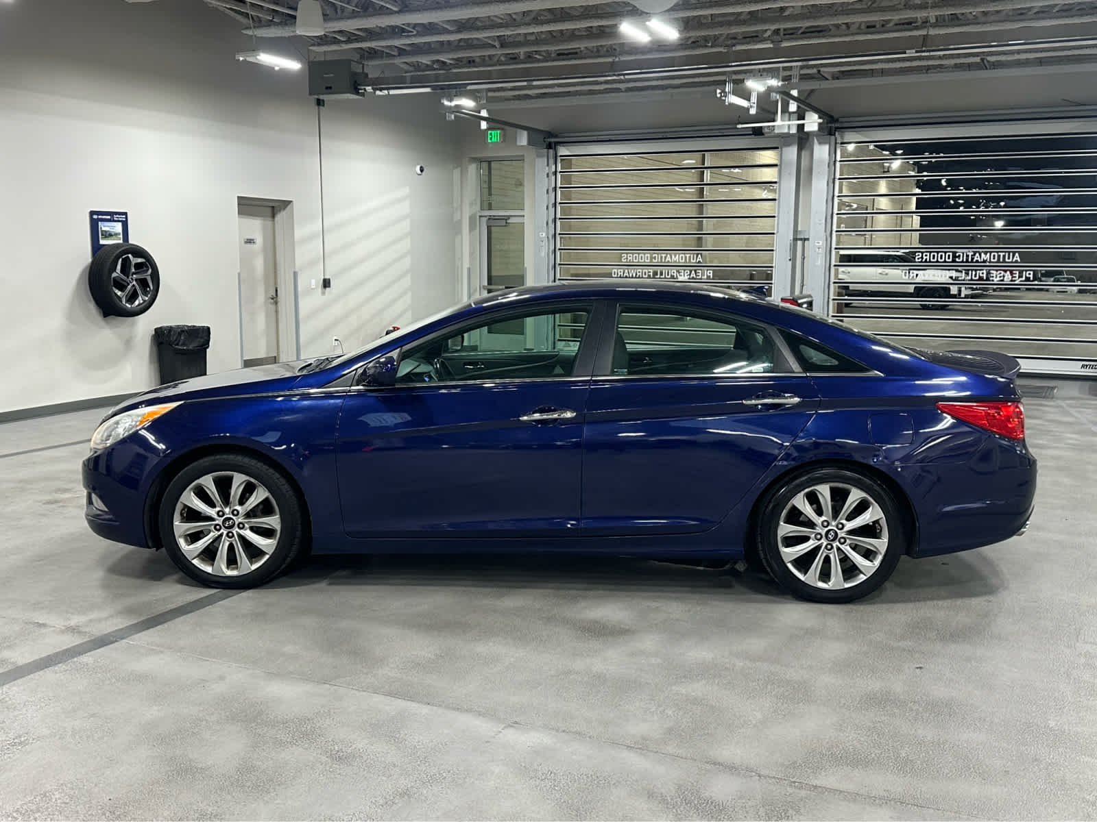 Used 2013 Hyundai Sonata SE with VIN 5NPEC4AC6DH564242 for sale in Murray, UT