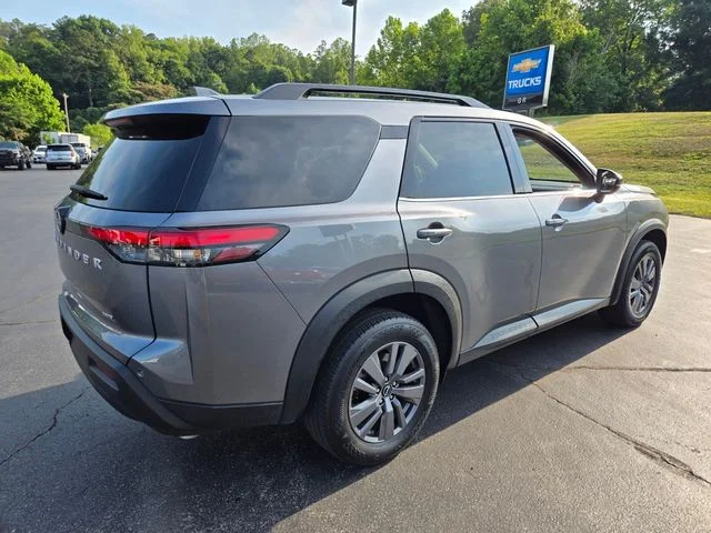 Used 2025 Gray Nissan SV image 8
