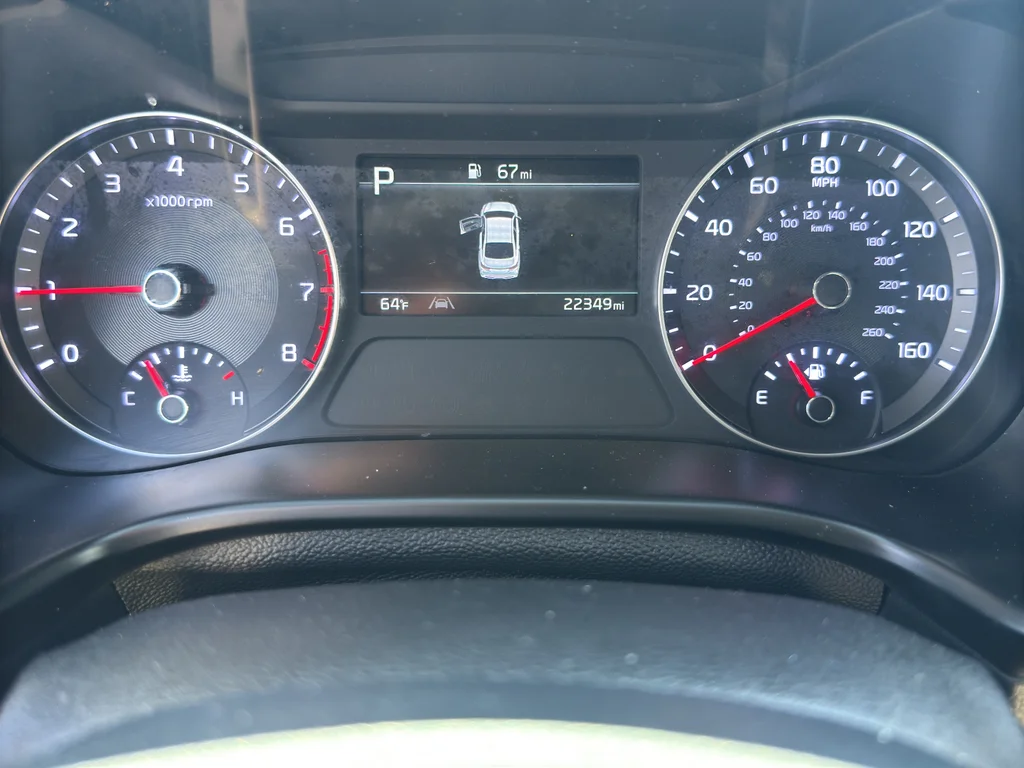 Used 2023 Gravity Gray Kia GT-Line image 23