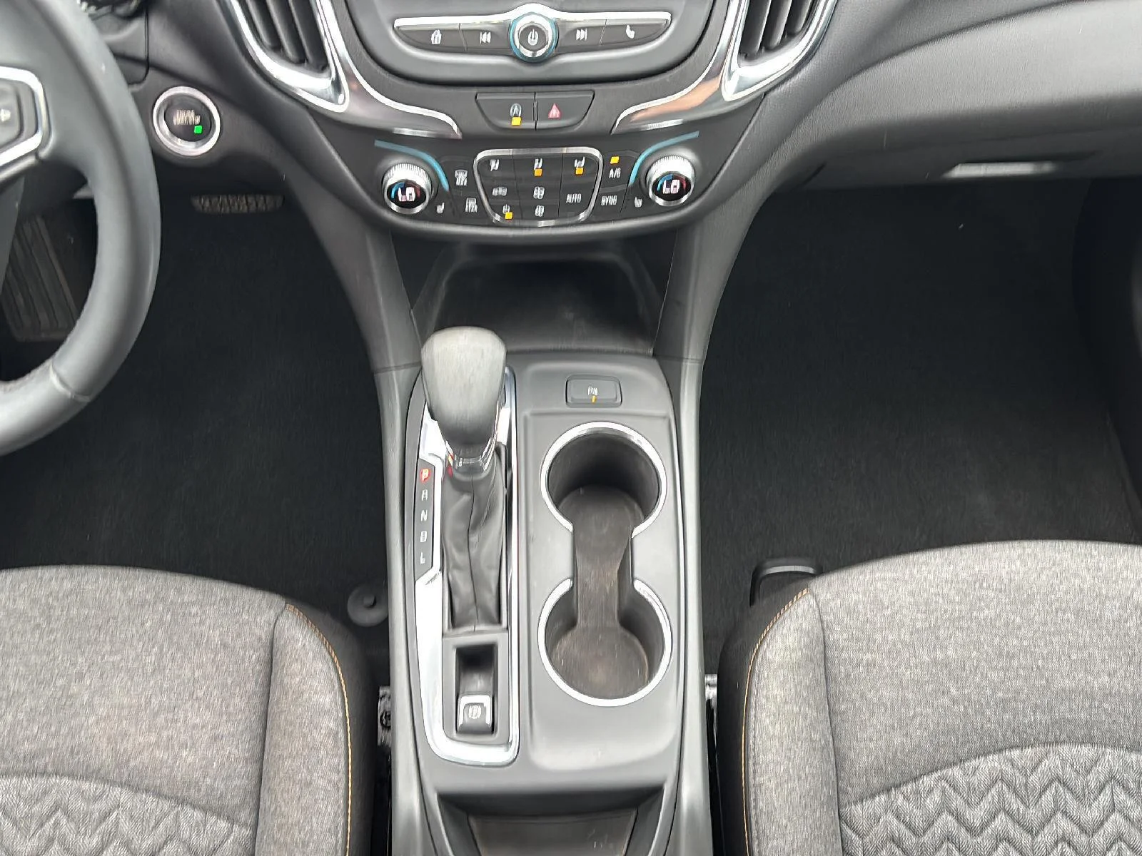 Used 2024 Sterling Gray Metallic Chevrolet LT image 12