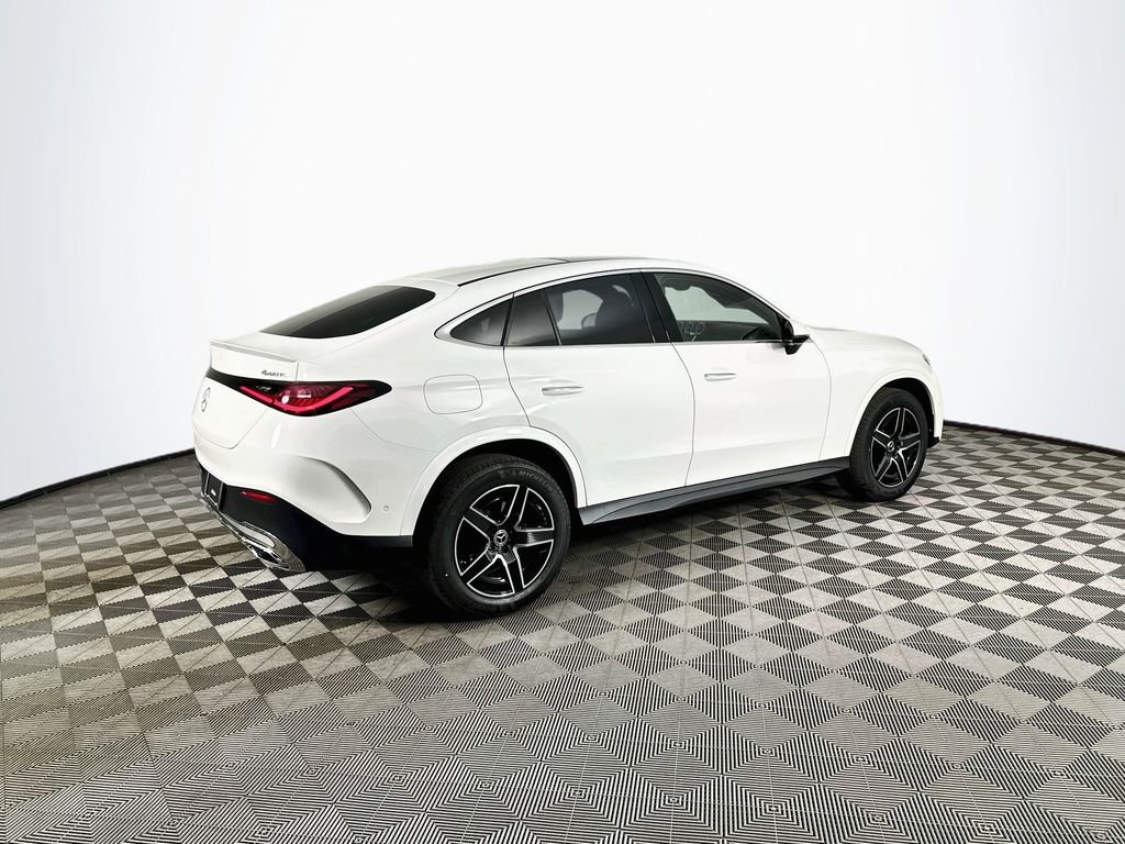 New 2026 Polar White Mercedes-Benz GLC 300 Coupe image 7