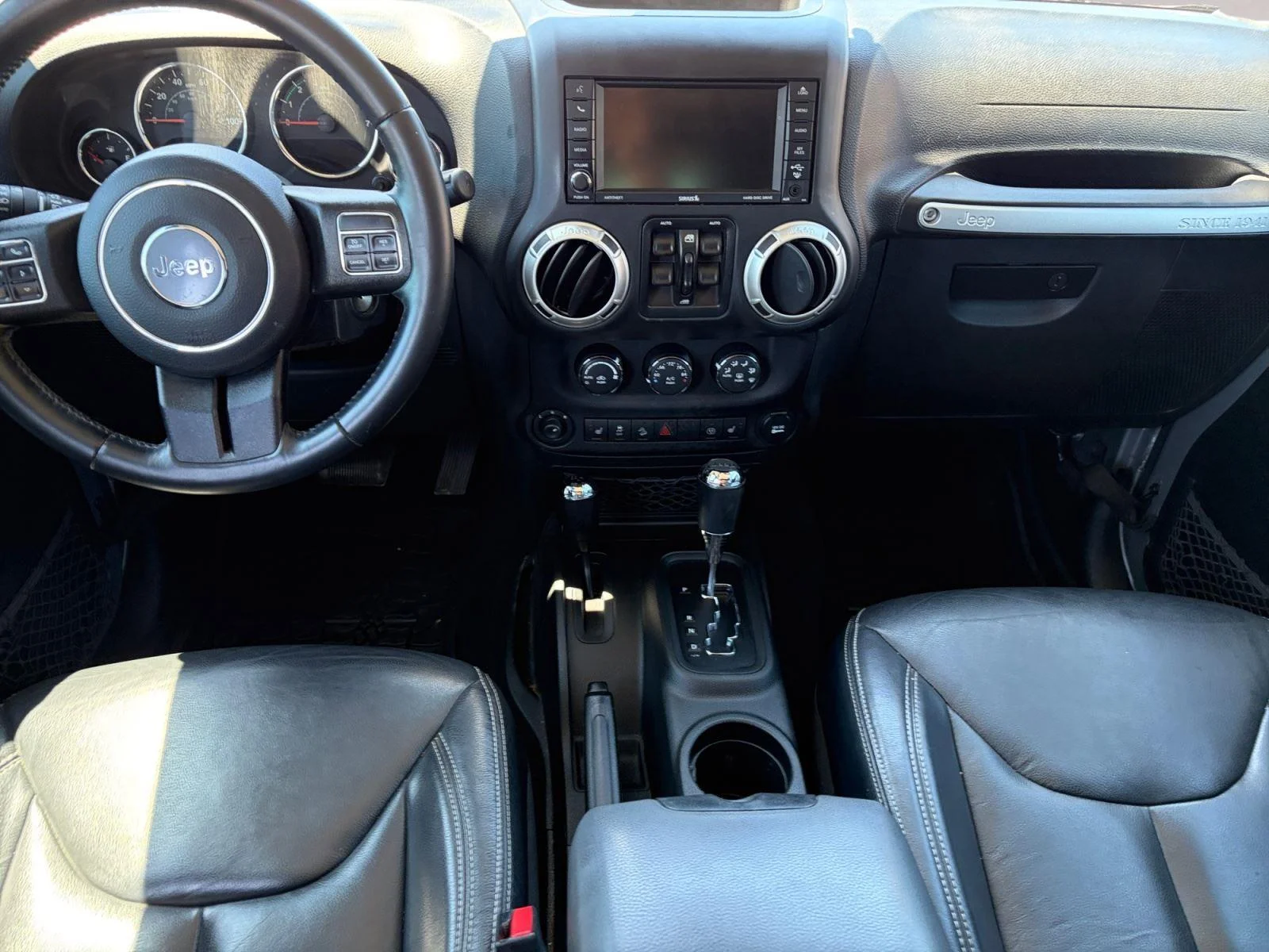 Used 2017 Billet Silver Metallic Clearcoat Jeep Rubicon image 10