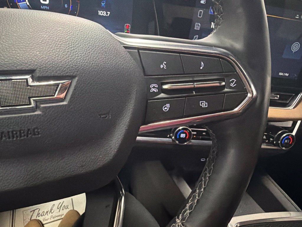 Used 2025 Red Chevrolet ACTIV image 22