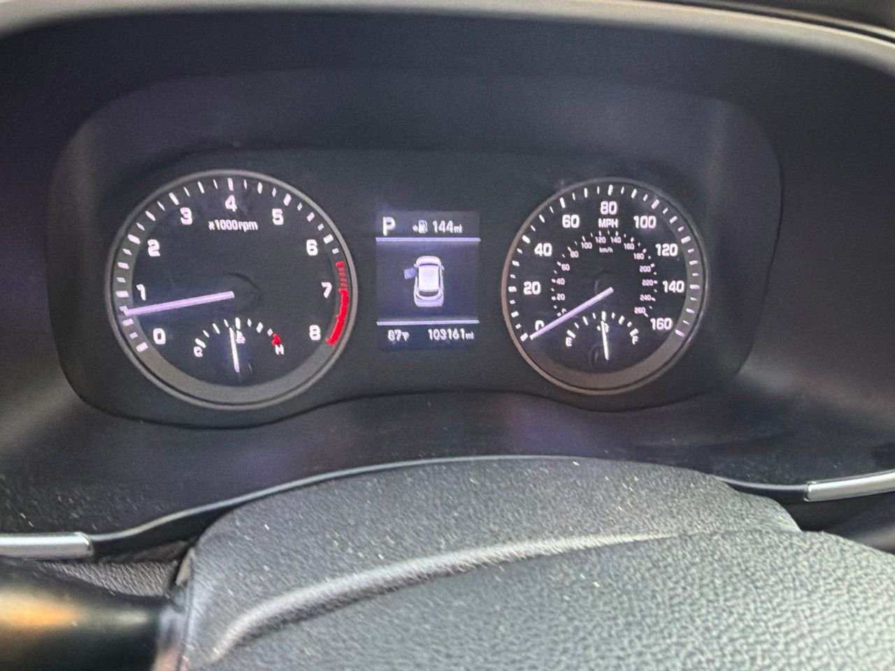 Used 2019 Black Hyundai SE image 8