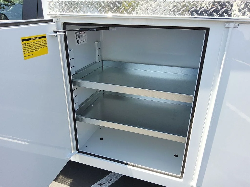New 2025 Oxford White Ford XL image 15